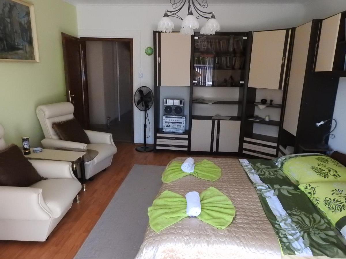 Haus Gizella Hotel Harkany Ngoại thất bức ảnh