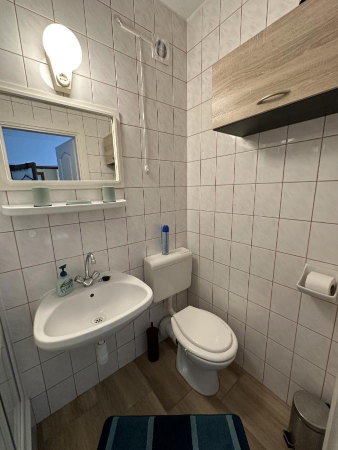 Haus Gizella Hotel Harkany Ngoại thất bức ảnh